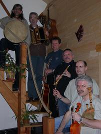 le groupe au complet: pol daniel, michel goiset, dominique robin, pascal le goff et didier gatinel